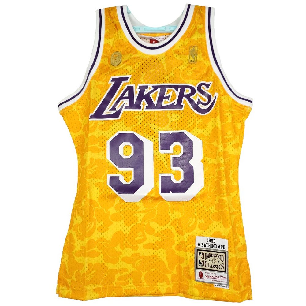 BAPE LA Lakers Mitchell & Ness NBA Jersey S‎ Small A Bathing Ape Yellow #93 NWT